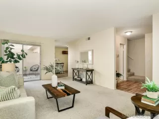 Photo #2: 250041282 Listing 