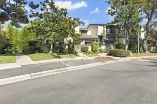 Photo #2: 250041318 Listing 