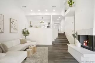 More Details about MLS # 250041320 : 3275 CAMINITO EASTBLUFF UNIT 203