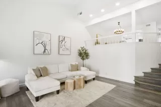 Photo #3: 250041320 Listing 