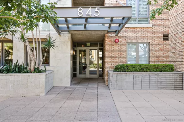 MLS: 250041323 Condo For Sale