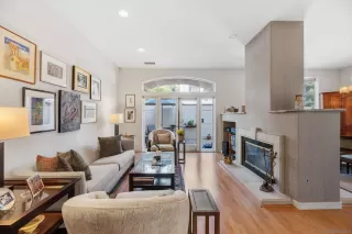 Photo #3: 250041325 Listing 