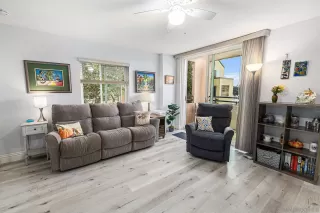 Photo #1: 250041331 Listing