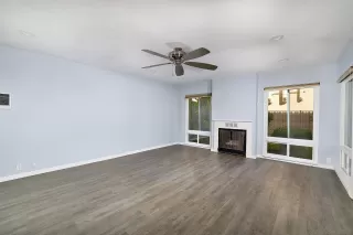 Photo #1: 250041356 Listing 