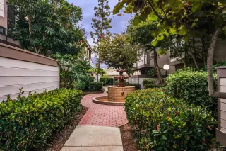 Photo #4: 250041367 Listing 