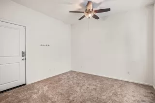 Photo #4: 250041375 Listing 