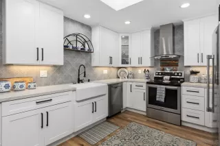 Photo #3: 250041391 Listing