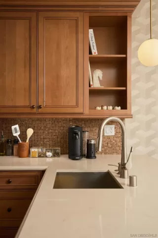 Photo #6: 250041393 Listing 