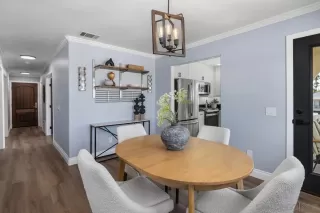 Photo #5: 250041395 Listing