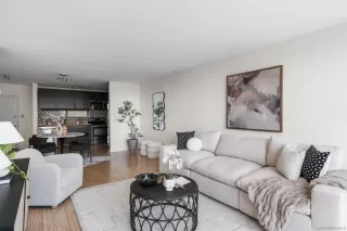 Photo #3: 250041403 Listing 