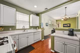 Photo #5: 250041424 Listing 