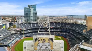 Photo #1: 250041441 Listing 