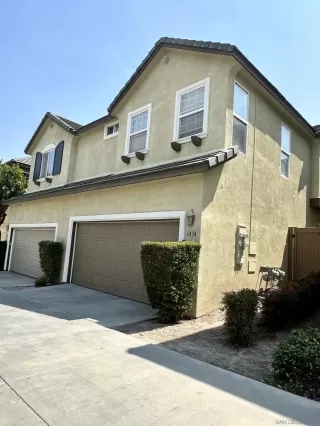 Photo #5: 250041459 Listing