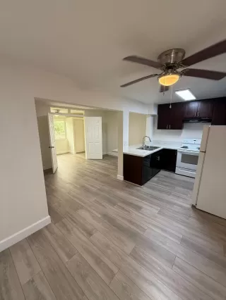 Photo #1: 250041464 Listing 