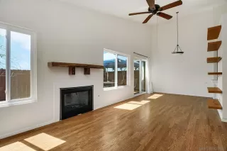 Photo #3: 250041511 Listing