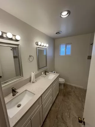 Photo #2: 250041556 Listing