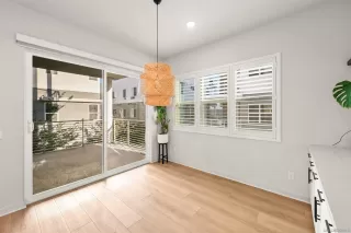 Photo #2: 250041558 Listing 