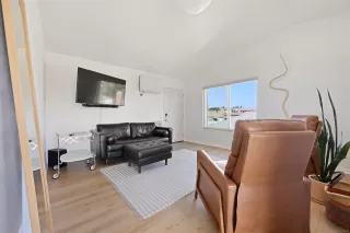 Photo #1: 250041581 Listing 