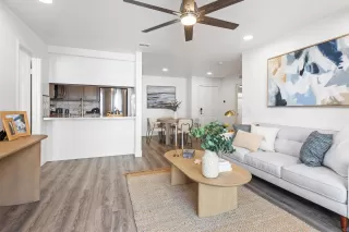 Photo #3: 250041623 Listing 