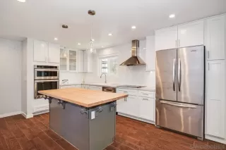 Photo #1: 250041654 Listing