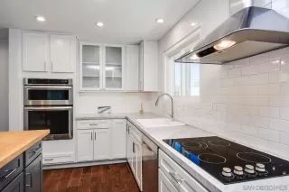 Photo #4: 250041654 Listing