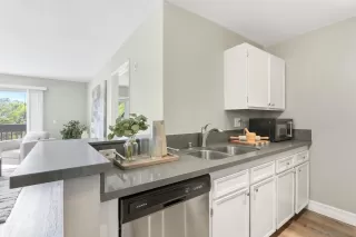 Photo #6: 250041720 Listing