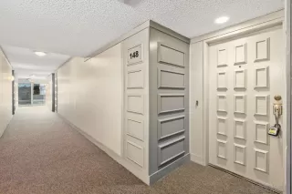 Photo #1: 250041726 Listing 