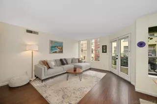 Photo #1: 250041729 Listing 