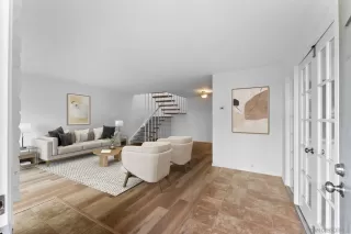 Photo #1: 250041746 Listing 