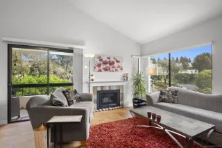 Photo #4: 250041749 Listing