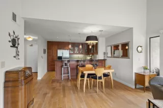 Photo #6: 250041749 Listing