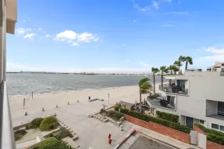 Photo #2: 250041803 Listing 