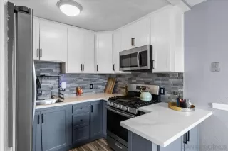 Photo #3: 250041817 Listing 