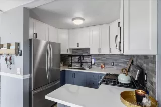 Photo #4: 250041817 Listing 