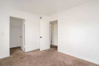 Photo #2: 250041860 Listing