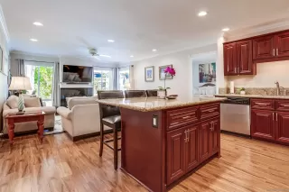 Photo #2: 250041927 Listing 