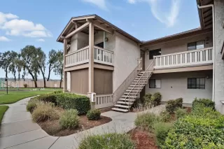 Browse active condo listings in ALDER WOODS