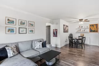 Photo #6: 250041934 Listing