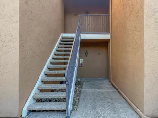 Photo #1: 250041938 Listing 