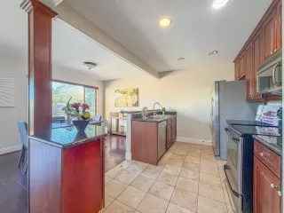 Photo #4: 250041938 Listing 