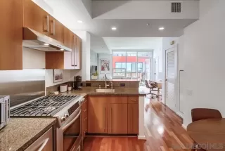 Photo #1: 250041967 Listing