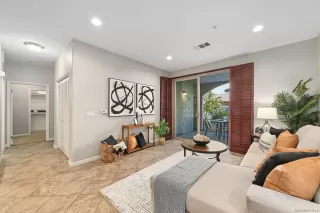 Photo #3: 250041987 Listing