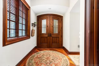 Photo #2: 250041993 Listing 