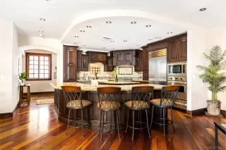 Photo #3: 250041993 Listing 