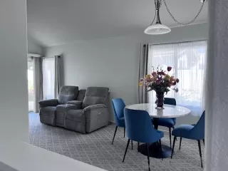 Photo #2: 250041998 Listing 