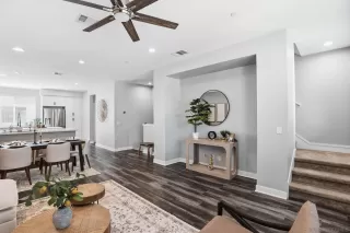 Photo #2: 250042011 Listing