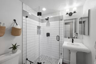 Photo #4: 250042014 Listing