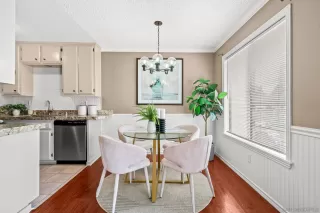 Photo #5: 250042021 Listing