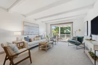 Photo #4: 250042056 Listing