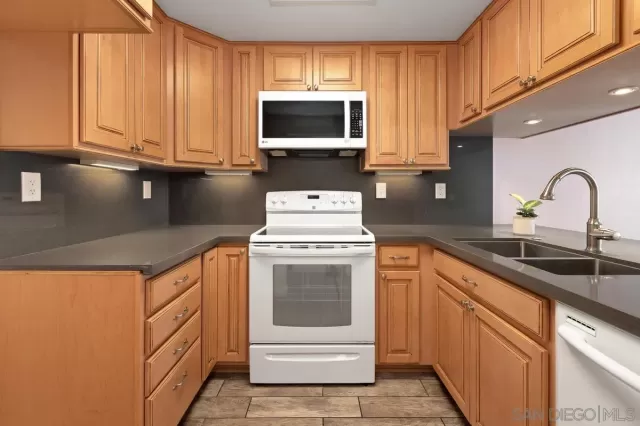 MLS: 250042065 Condo For Sale